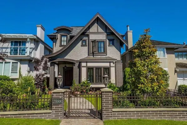 7588 Osler ST, Vancouver, BC V6P 4C7