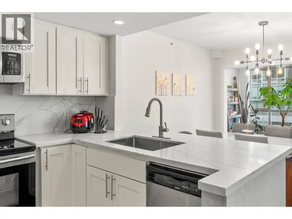 867 HAMILTON ST #706, Vancouver, BC V6B2R7