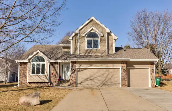 1028 58th Street, West Des Moines, IA 50266