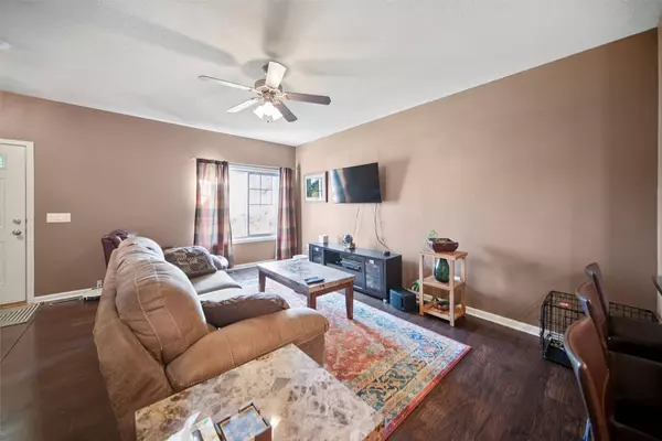 6285 Wistful Vista Drive, West Des Moines, IA 50266