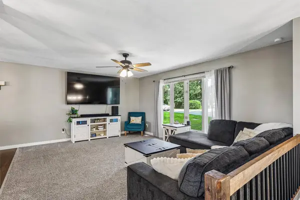2377 SE 13th Street, West Des Moines, IA 50265
