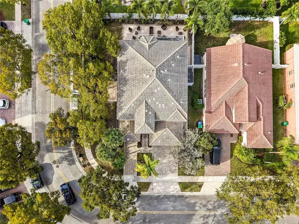 15697 SW 53rd St, Miramar, FL 33027