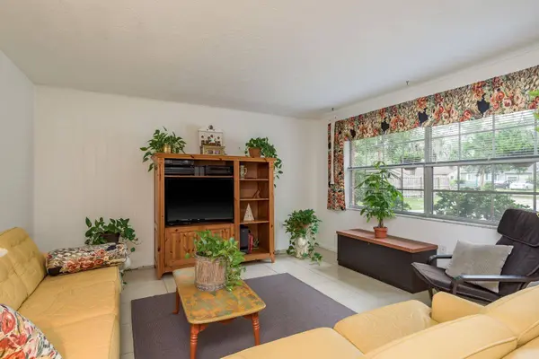 6019 WYOMING AVE, New Port Richey, FL 34653