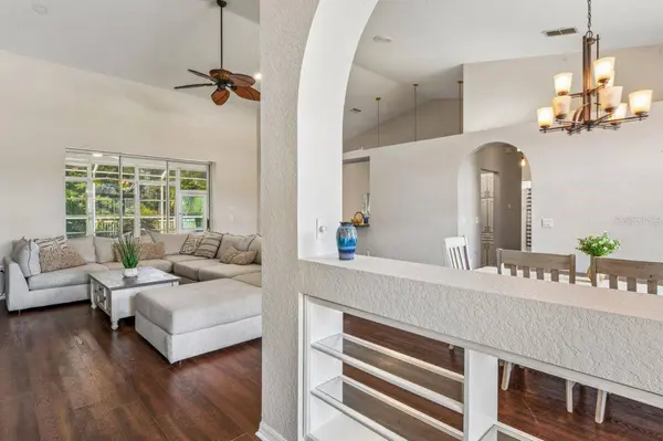 23218 CYPRESS TRAIL DR, Lutz, FL 33549