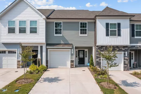 149 E Porthaven Way, Clayton, NC 27527