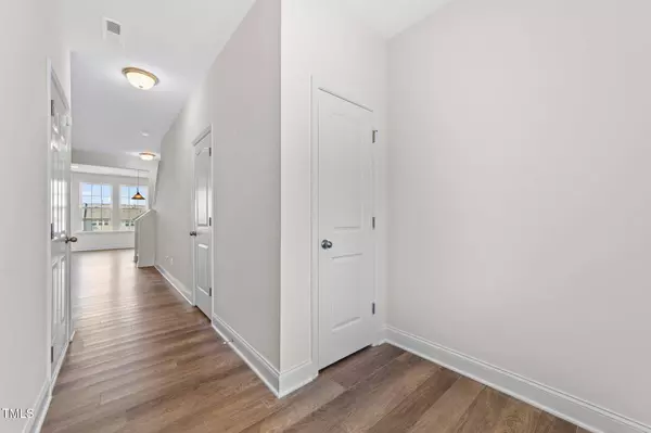 149 E Porthaven Way, Clayton, NC 27527