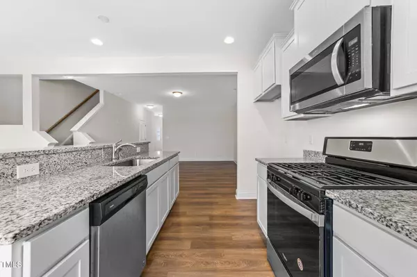 149 E Porthaven Way, Clayton, NC 27527