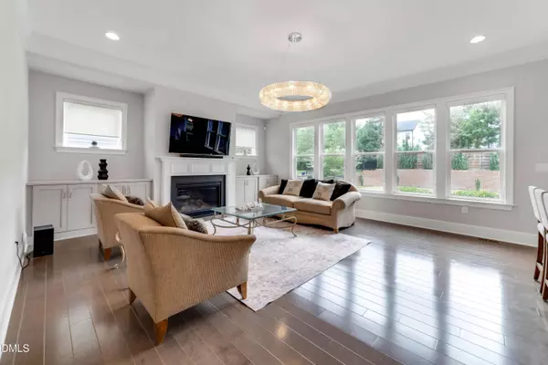 2128 Vandiver Way, Apex, NC 27523