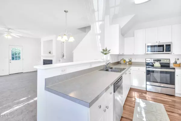 2001 Metacomet Way, Raleigh, NC 27604