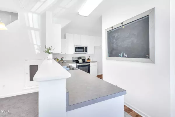 2001 Metacomet Way, Raleigh, NC 27604