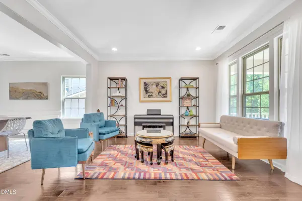 899 Legacy Falls S DR, Chapel Hill, NC 27517