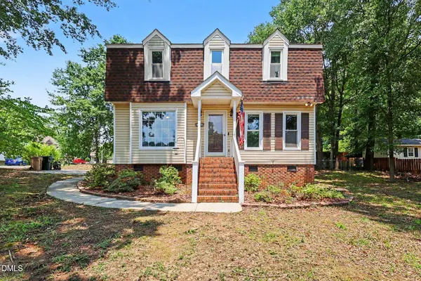 302 Hutchins DR, Garner, NC 27529