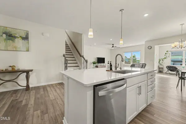 2028 Fox Chapel PL, Fuquay Varina, NC 27526