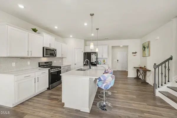 2028 Fox Chapel PL, Fuquay Varina, NC 27526