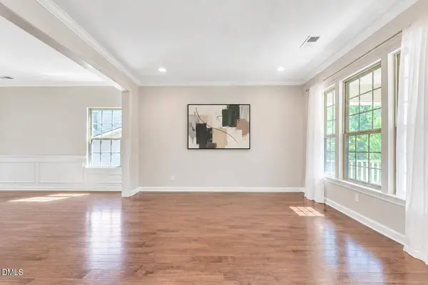 899 Legacy Falls S DR, Chapel Hill, NC 27517