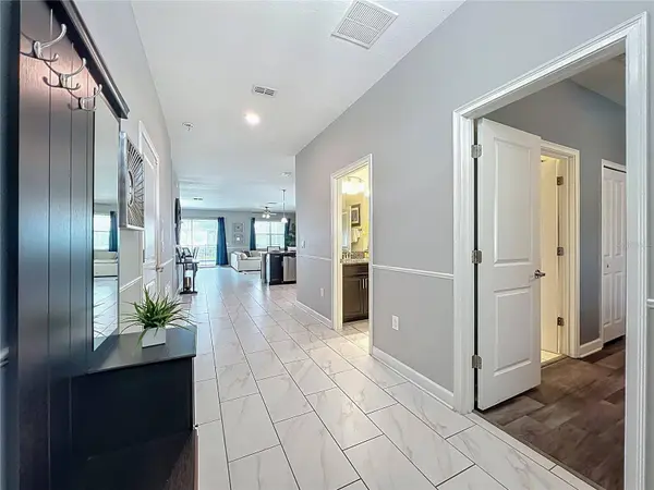 9048 SAND TRAP DR, Davenport, FL 33896
