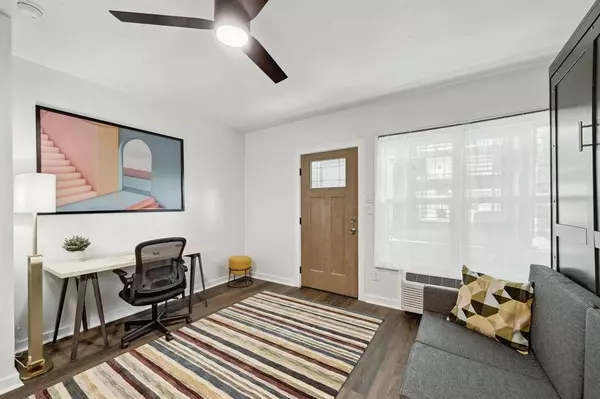 2802 WHITIS Ave #110, Austin, TX 78705