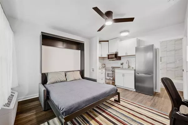 2802 WHITIS Ave #110, Austin, TX 78705