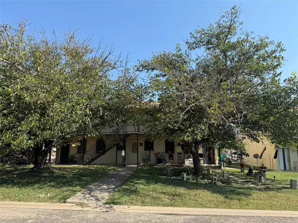 101 E Cardinal LN, Harker Heights, TX 76548
