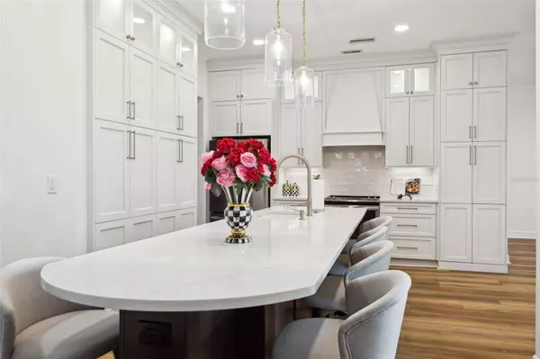 15704 MIFFLIN CT, Tampa, FL 33647