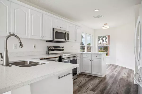 1714 S PEBBLE BEACH BLVD, Sun City Center, FL 33573