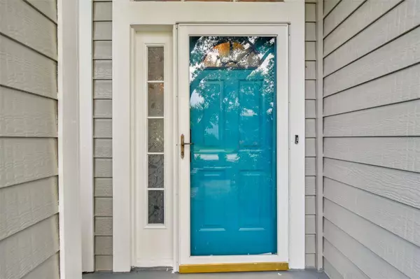 17737 ESPRIT DR, Tampa, FL 33647