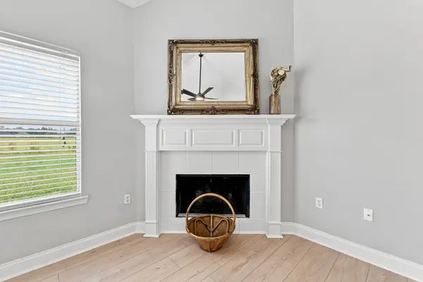 43266 N Henderson Ave, Prairieville, LA 70769-6470