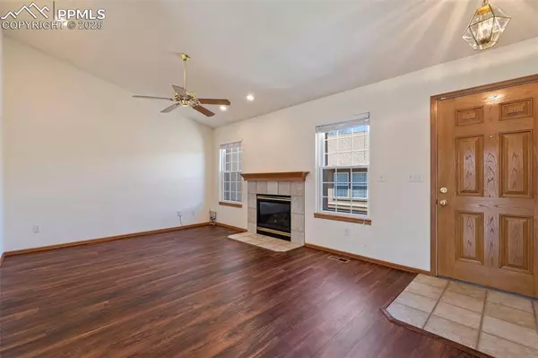 6151 Pine Hill DR, Colorado Springs, CO 80918