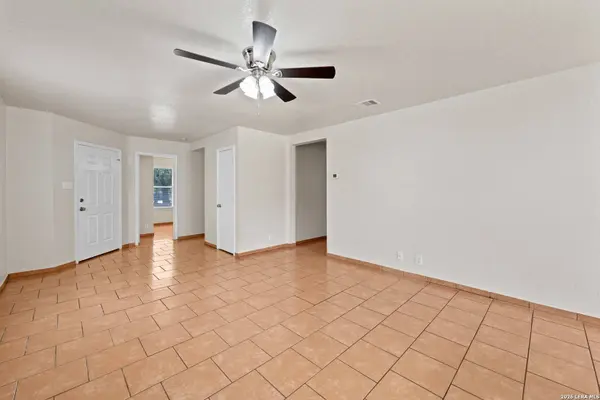 6627 Arbor Farm, San Antonio, TX 78239