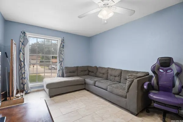 511 BARBUDA ST, San Antonio, TX 78227