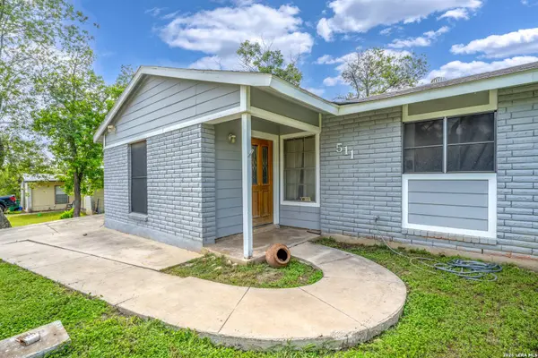 511 BARBUDA ST, San Antonio, TX 78227