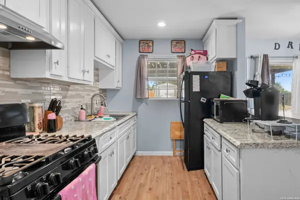 207 Lynhaven, San Antonio, TX 78220