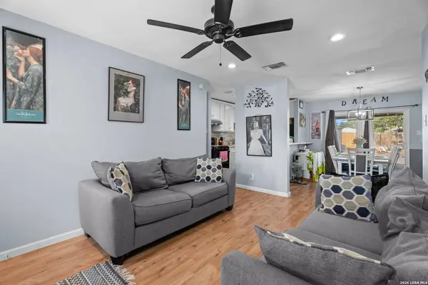 207 Lynhaven, San Antonio, TX 78220