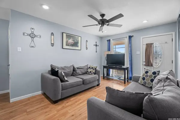 207 Lynhaven, San Antonio, TX 78220