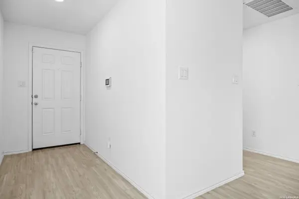13831 GOAT CV, San Antonio, TX 78252