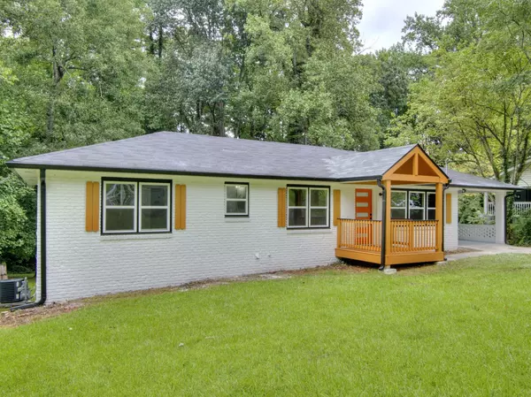 1297 Lockhaven Cir SW, Atlanta, GA 30311-3519