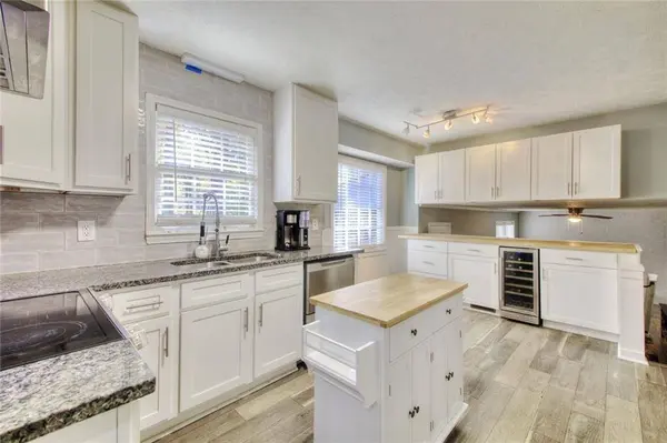 5315 Rockborough TRL, Stone Mountain, GA 30083