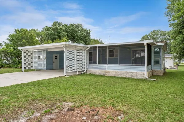 42 MAPLEHURST AVE, Debary, FL 32713