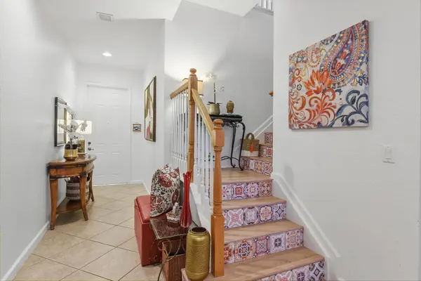 2206 SW Cape Cod DR, Port St Lucie, FL 34953