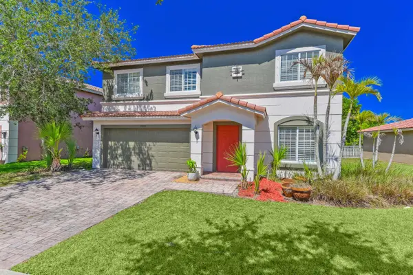 2020 SW Newport Isles BLVD, Port St Lucie, FL 34953