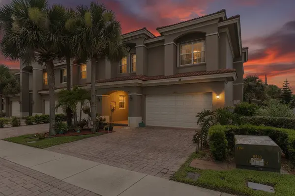 2882 Cedar Dunes DR, Port St Lucie, FL 34953