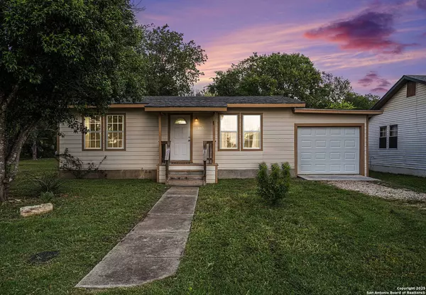 305 Kneupper, Converse, TX 78109