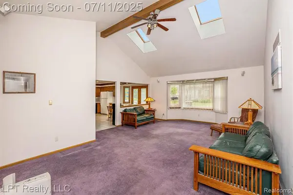 28687 Squire Drive, Chesterfield Twp, MI 48047