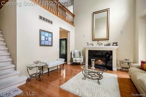 53043 CELTIC Drive, Shelby Twp, MI 48315