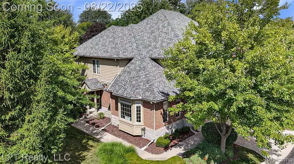 53043 CELTIC Drive, Shelby Twp, MI 48315