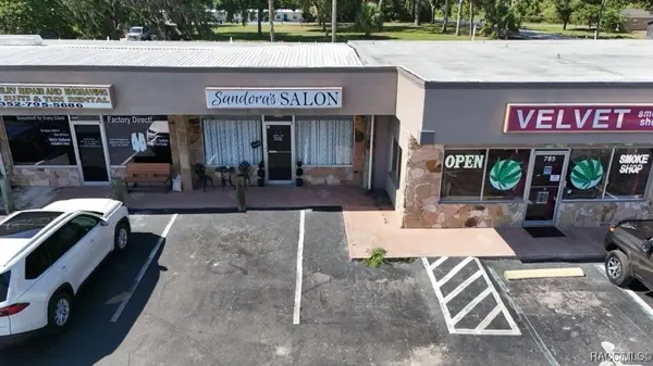 787 NE 5th ST, Crystal River, FL 34429