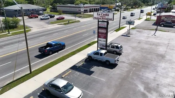 787 NE 5th ST, Crystal River, FL 34429