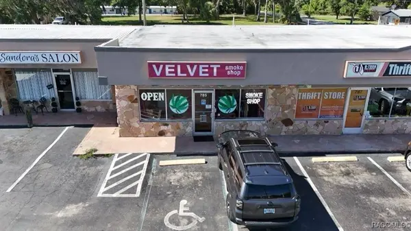 787 NE 5th ST, Crystal River, FL 34429