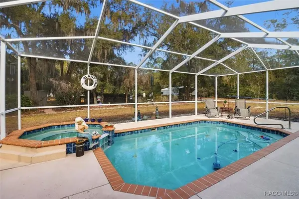 11905 W Caladium ST, Crystal River, FL 34428