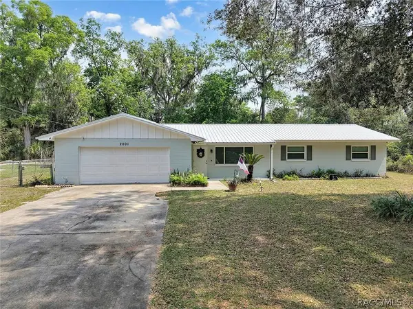 2001 NW 15th CT, Crystal River, FL 34428